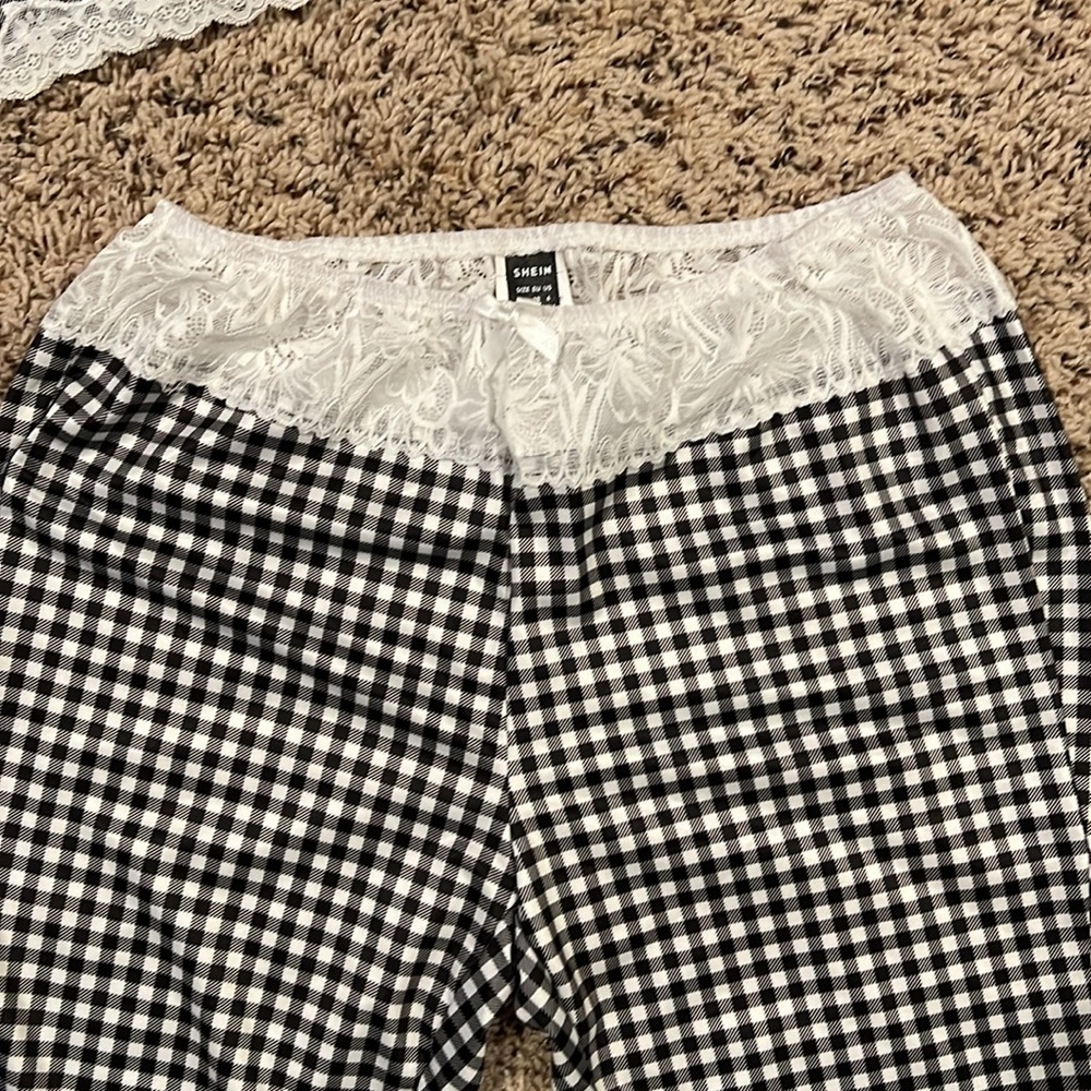 SHEIN size medium black and white with lace detail checkered matching set - Picture 7 of 9